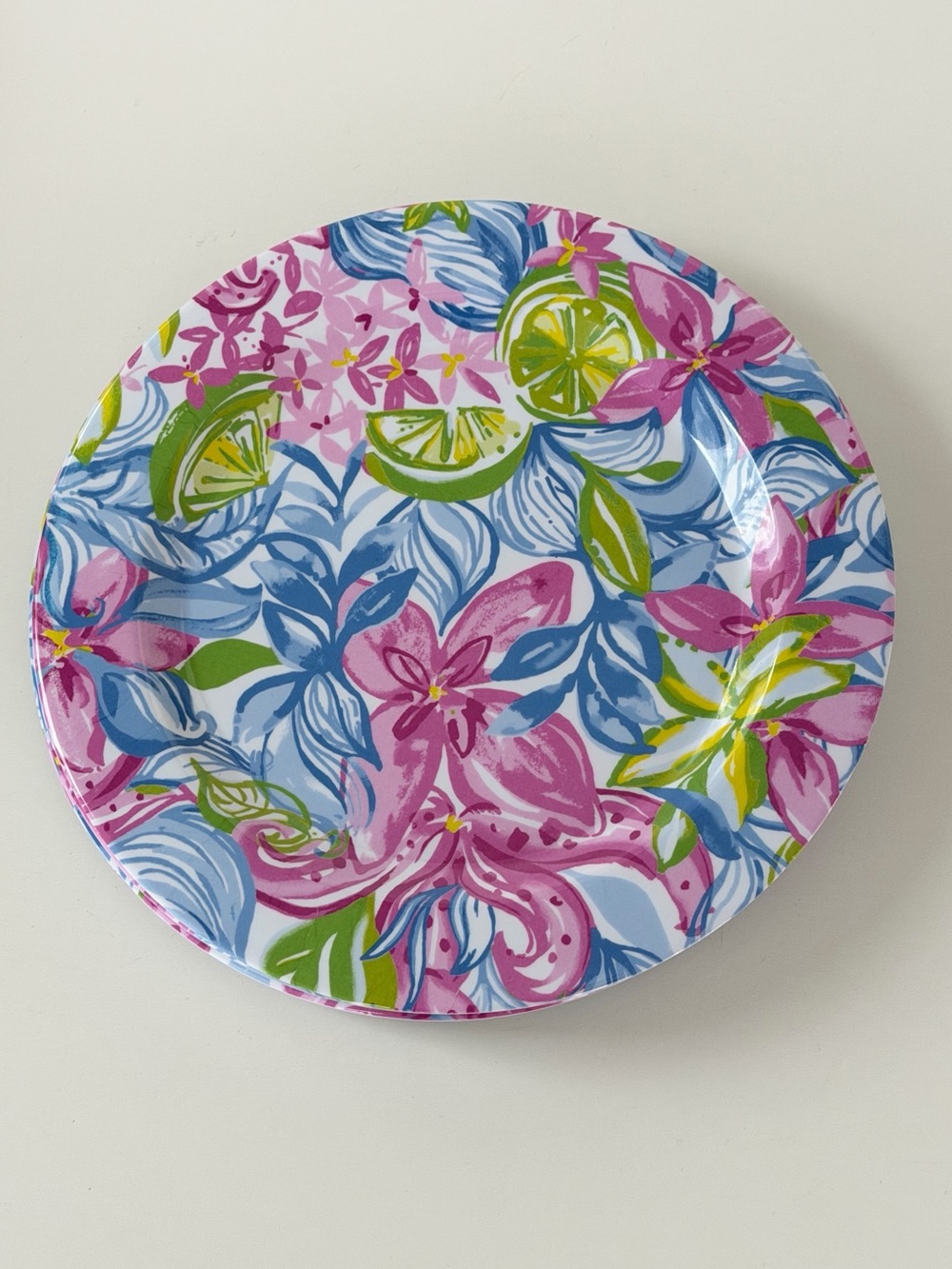 Lilly Pulitzer picnic plate set of 6 in Havana colorful floral cocktail print